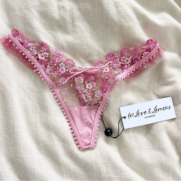 Victoria’s Secret x For Love And Lemons 🍋 Floral Embroidery Thong - Picture 6 of 8